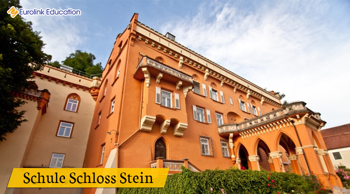 Tìm hiểu trường phổ thông Schule Schloss Stein, Đức