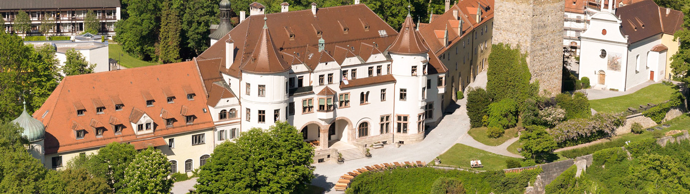 Du học Phổ thông Đức – Trường Schloss Neubeuern